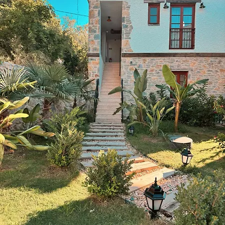 Dilek Hanim Konagi 4* Datça